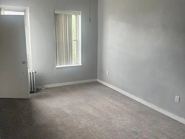 2236 Larkins Way — Photo 8