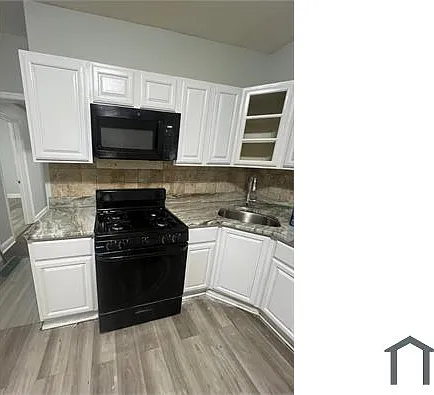 4 bed, 9999 sqft, $2,950 — Photo 1