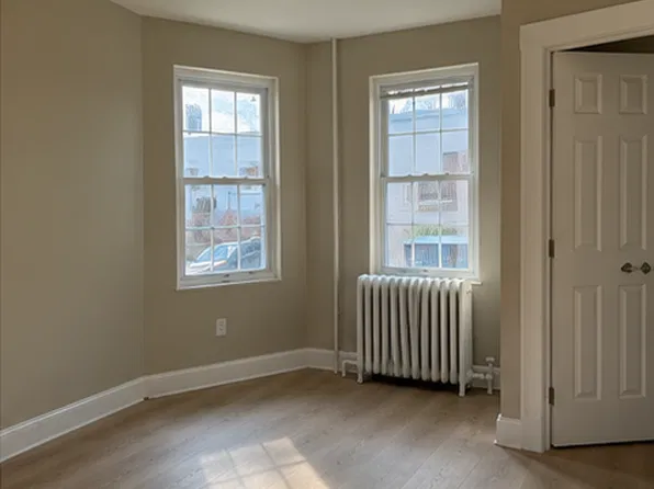 64 Lincoln St #2, New Rochelle, NY 10801