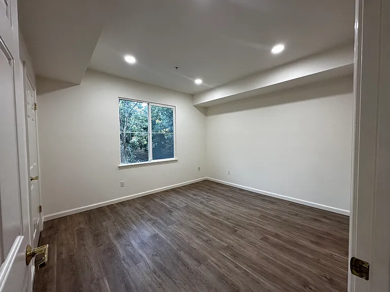 2255 Showers Dr — Photo 8