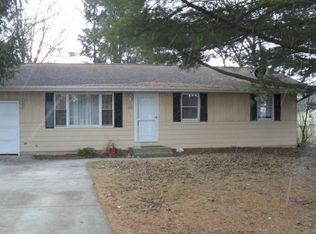 1812 Taylor St, Goshen, IN 46526