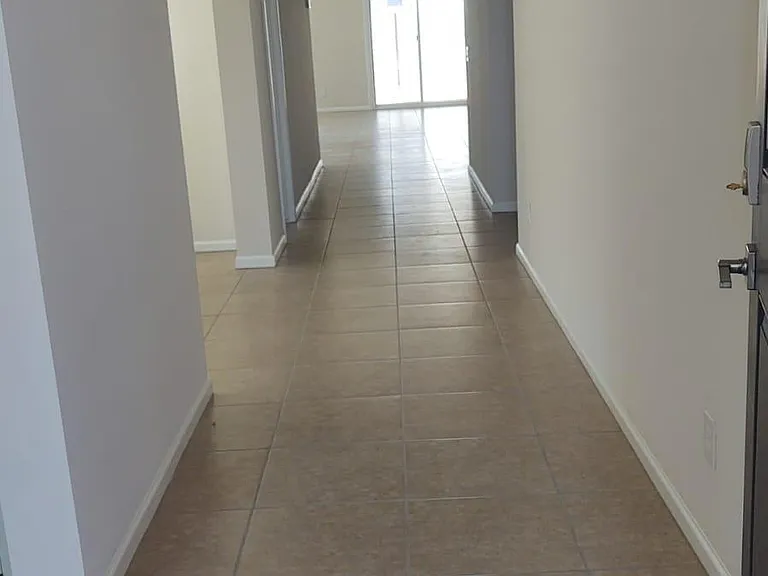 17844 W Villa Hermosa Ln — Photo 6
