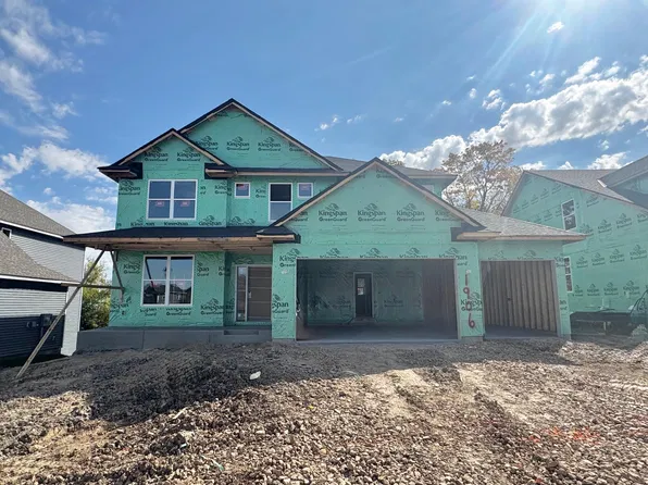 1906 Timber Ln, Carver, MN 55315