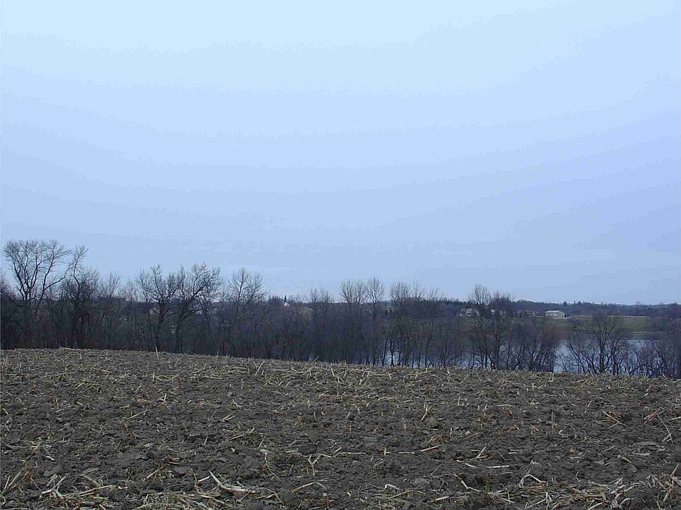 Elevated W side views of Lake Abbie.