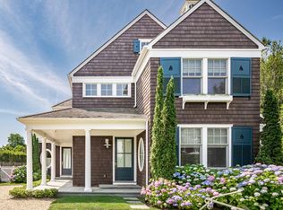 118 Burnett St, Southampton, NY 11968