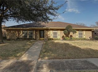 710 Ridgegate Dr, Garland, TX 75040