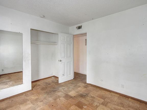 4th image of 7226 Lamer Way
