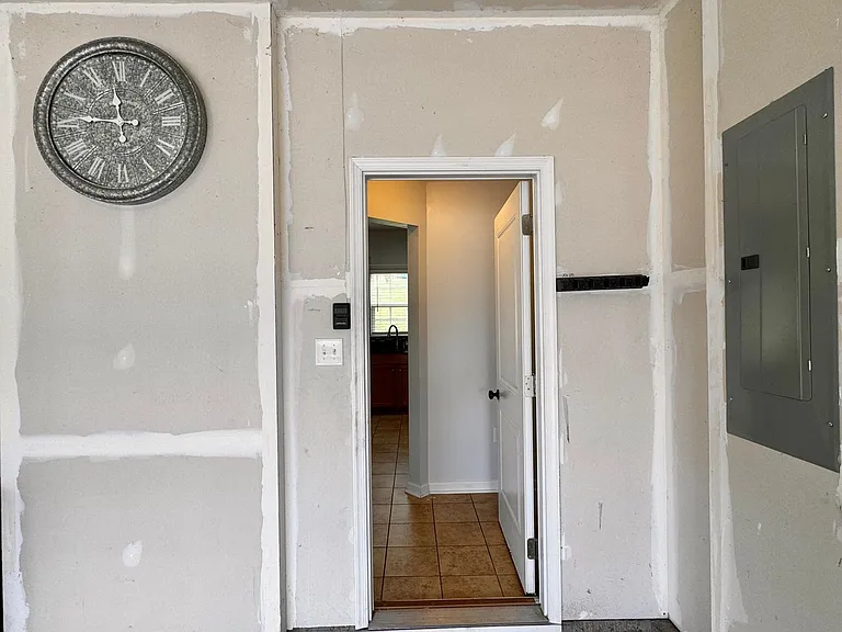 145 Holly Hill Dr — Photo 24