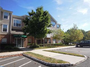 412 Mowat Cir, Hamilton, NJ 08690