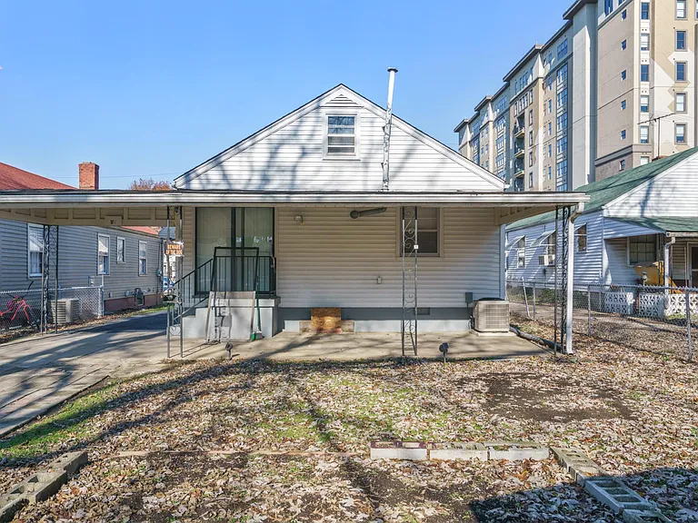 420 Creel Ave — Photo 5