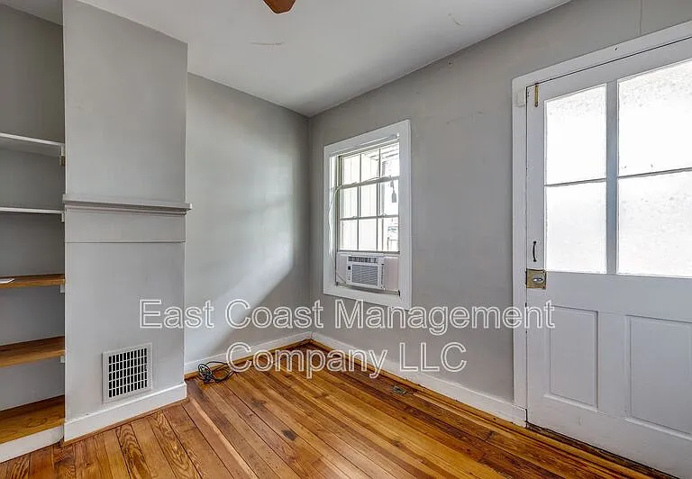 1214 Battery Ave — Photo 7