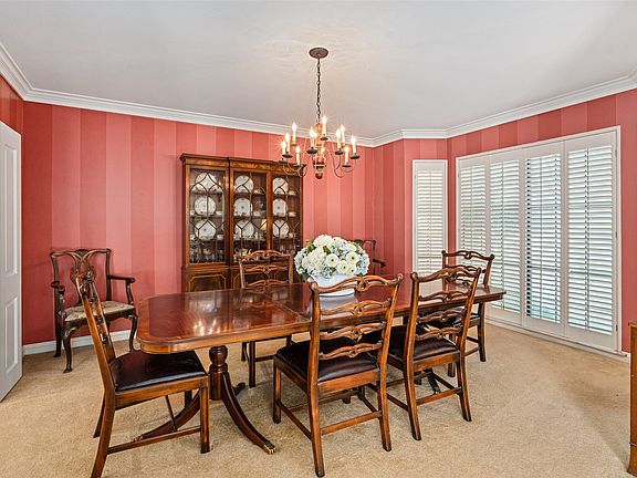 4th image of 3 Royal Terrace Ct
