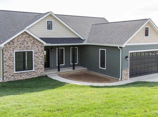 85 Virginia Oaks Drive, Moundsville, WV