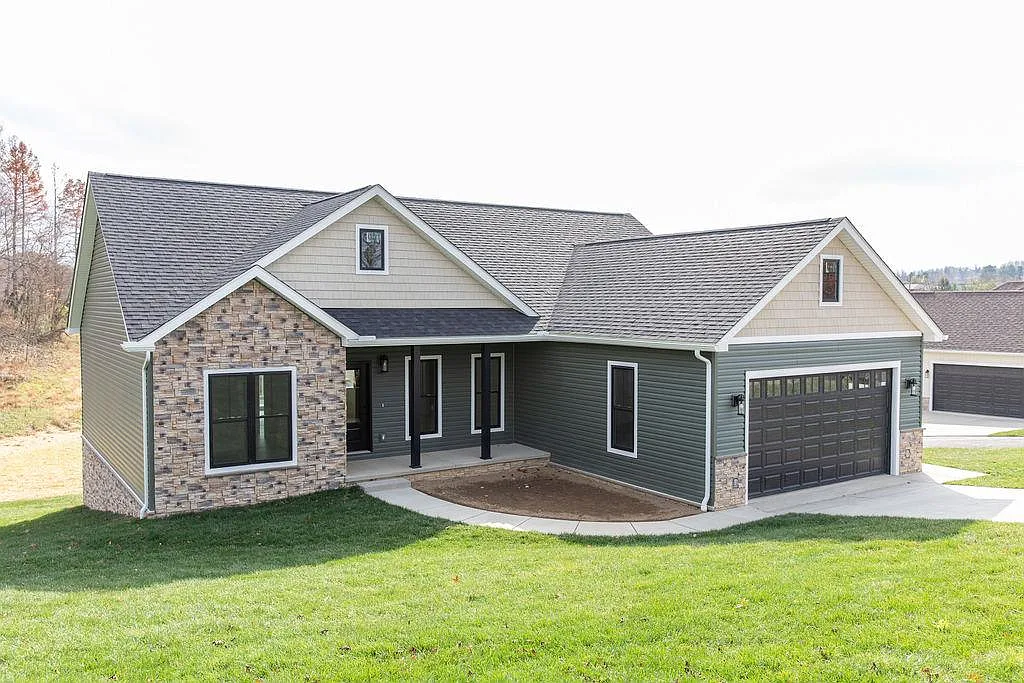 85 Virginia Oaks Drive photo 1