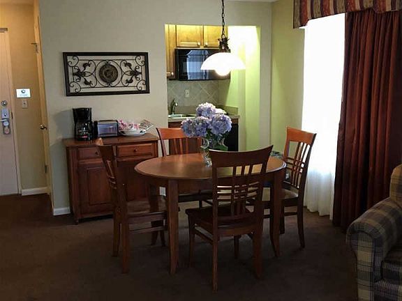 5th image of 5049 Valleyway Dr #13