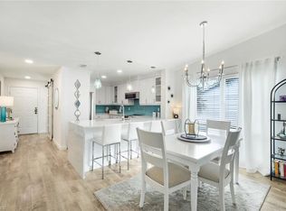 1100 Sarah Jean Cir #A-201, Naples, FL 34110