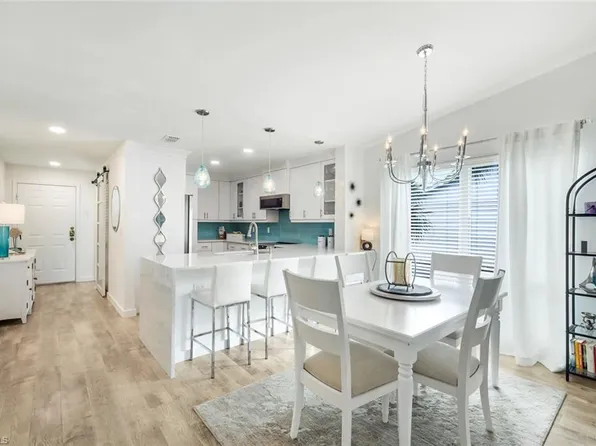 1100 Sarah Jean CIR #A201, NAPLES, FL 34110