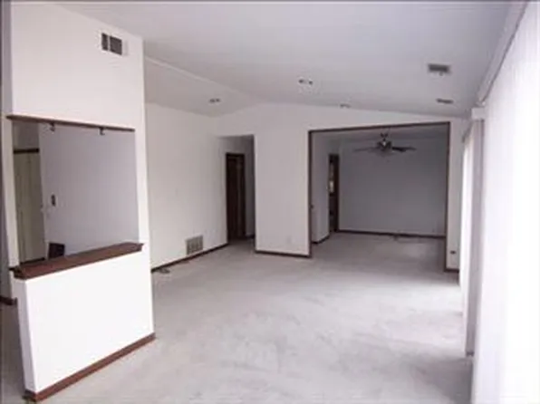 4131 193rd St Unit 266, Country Club Hills, IL 60478