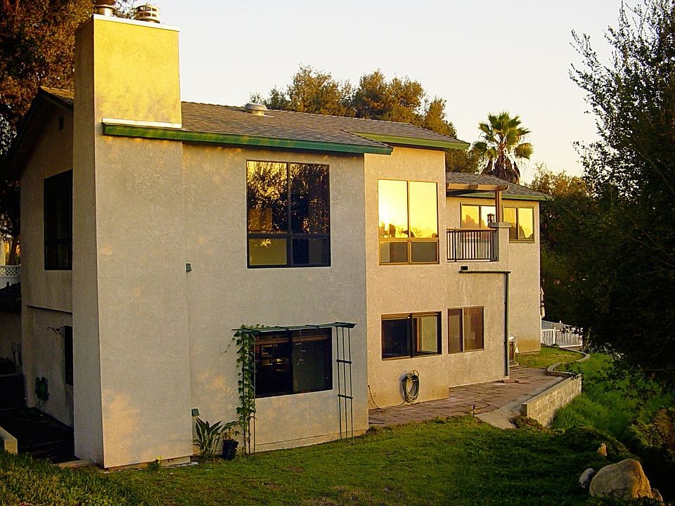 1st image of 1168 Gravelia St