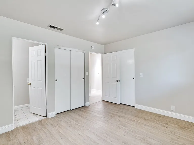 3000 Santa Maria Ave — Photo 40