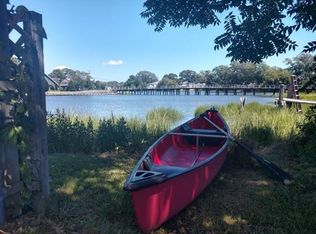 39 Island Rd, Swansea, MA 02777