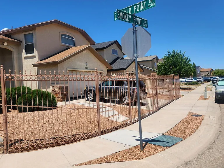 3281 Emerald Point Dr — Photo 13