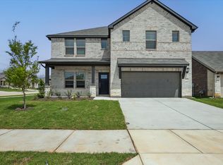 9353 Lone Maverick Dr, Fort Worth, TX 76036