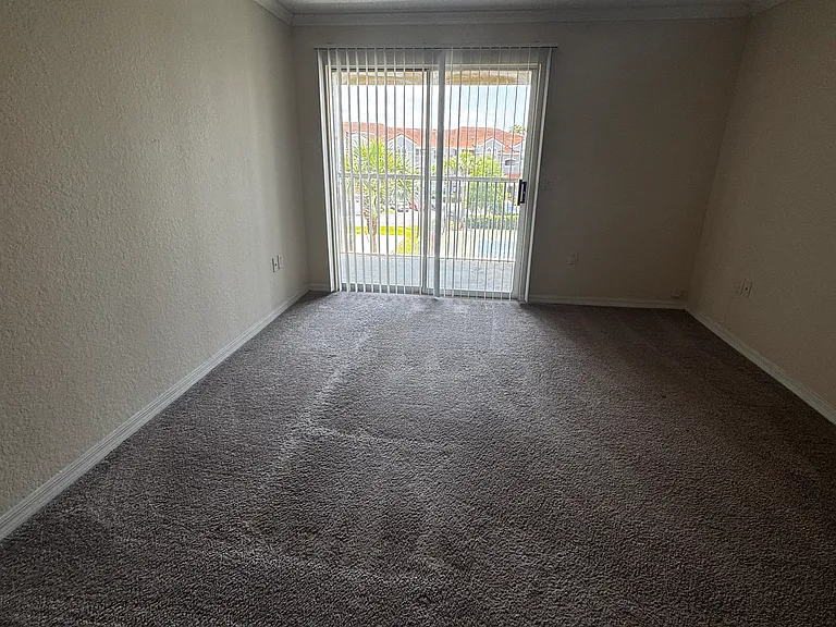 18001 Richmond Place Dr #1034 — Photo 17