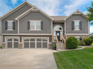 9705 N Windsor Ave, Kansas City, MO 64157