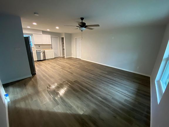 2nd image of 14640 17th St