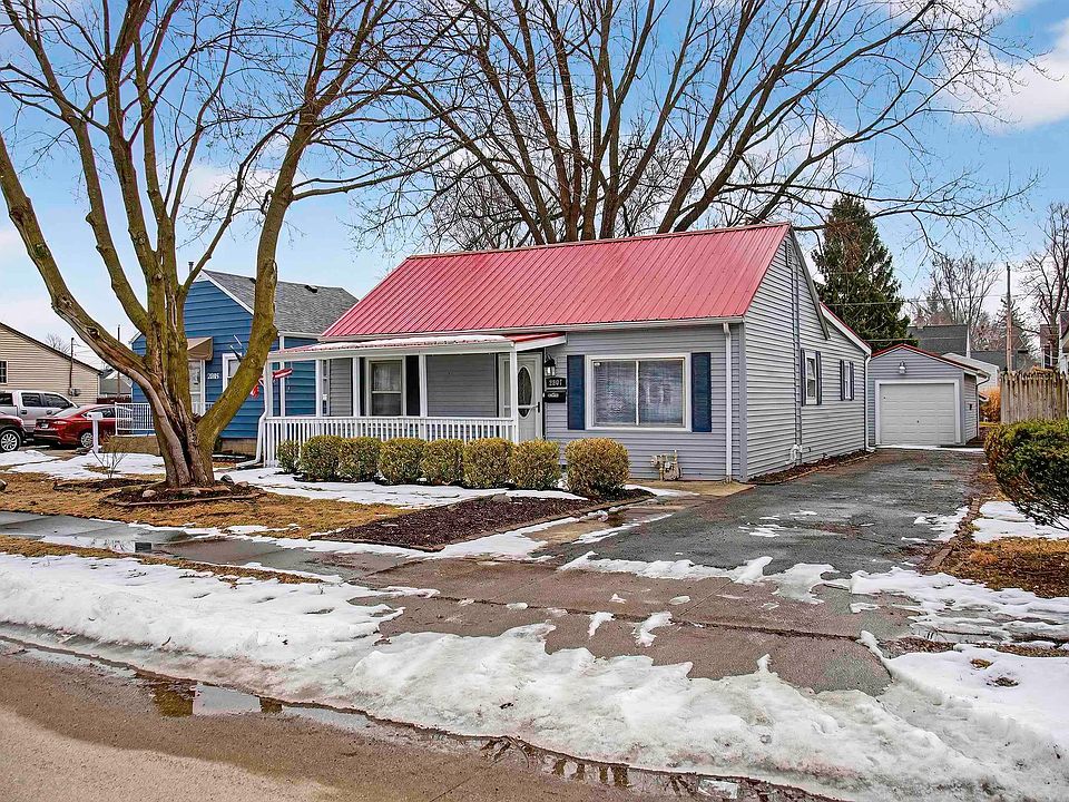 1st image of 2807 Witchwood Dr