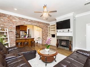 17112 Bentons Ferry Ave, Greenwell Springs, LA 70739