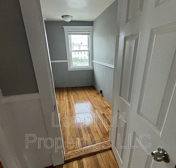 19 Union St #2 — Photo 1