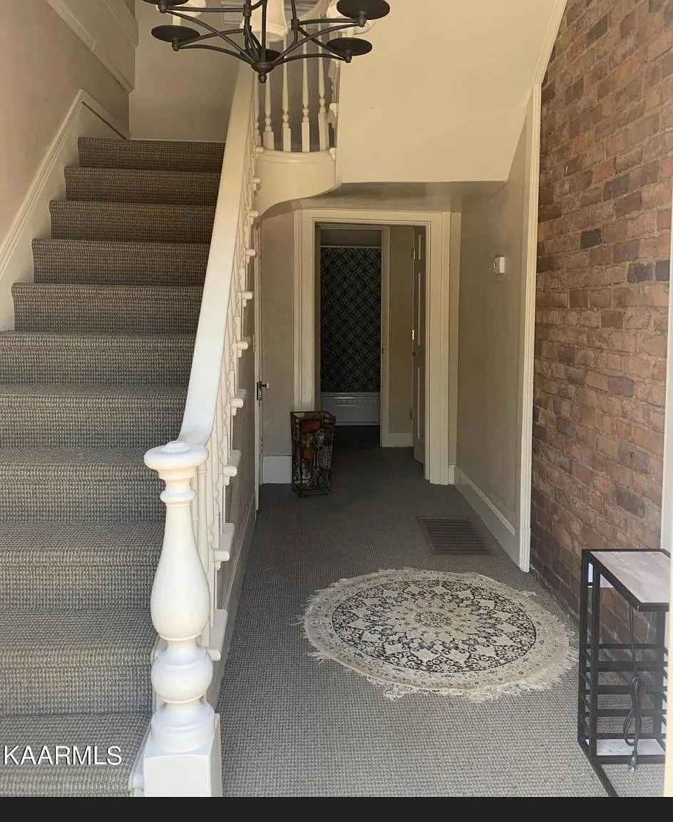 306 Wharf St — Photo 4