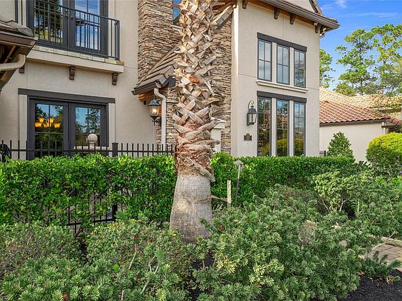Professionally landscaped with so much charm and character, it will be love at first sight.
