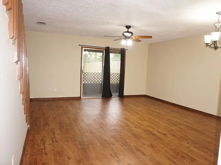 5672 Bryner Dr — Photo 2