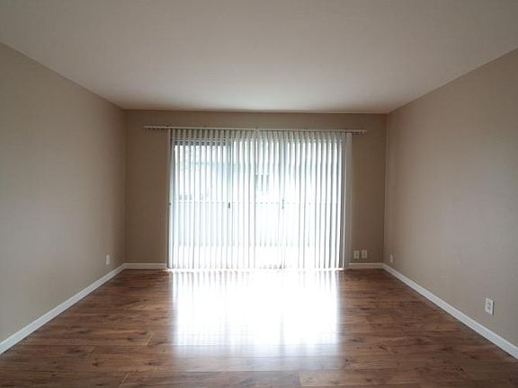 Sliding door of living room to the balcony