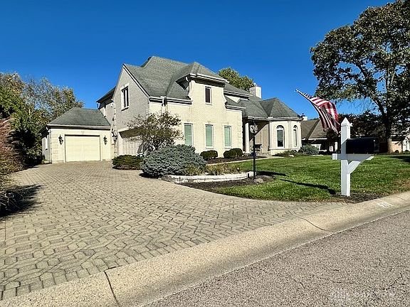 2nd image of 20 Inverness Ct