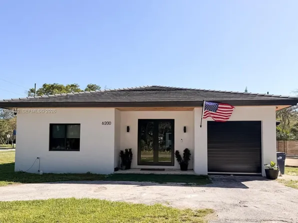 6200 SW 57th Dr, South Miami, FL 33143