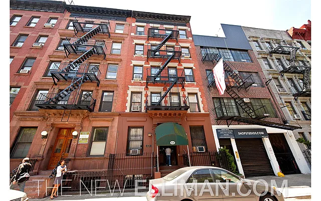 Sold by Douglas Elliman | media 4