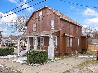 1112 & 1114 Cherry St, Barberton, OH 44203