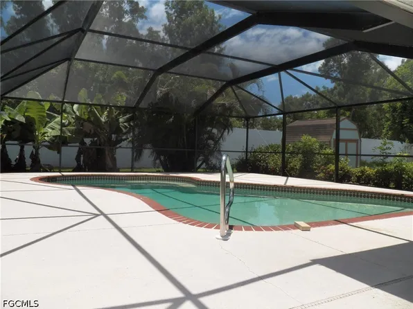 1768 Coral Point Dr, Cape Coral, FL 33990