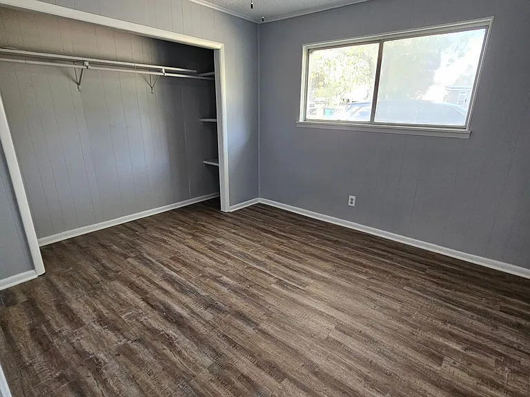 13818 Mail Route Rd — Photo 5