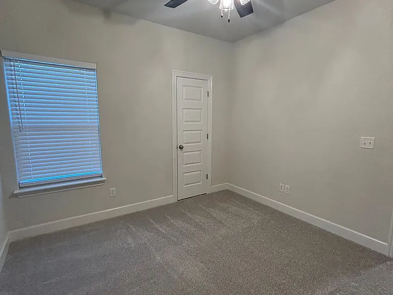 1470 Overcup Oak Ln — Photo 8