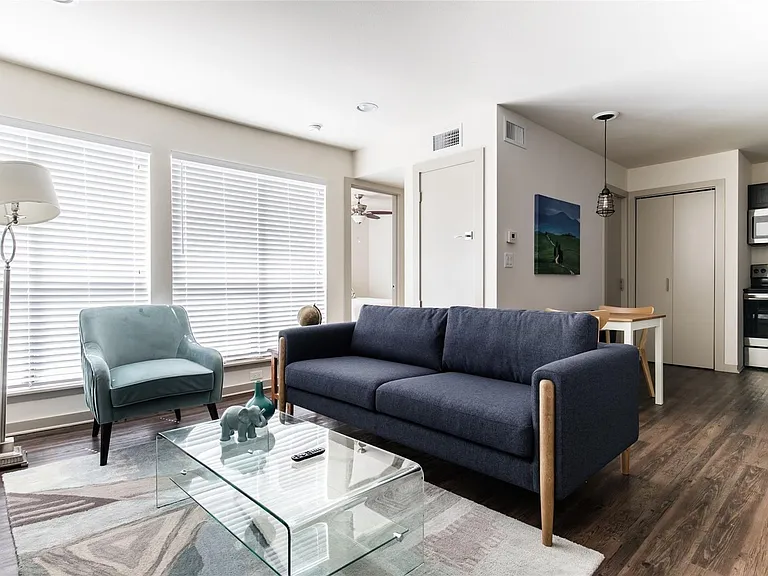 2806 Reagan St — Photo 31