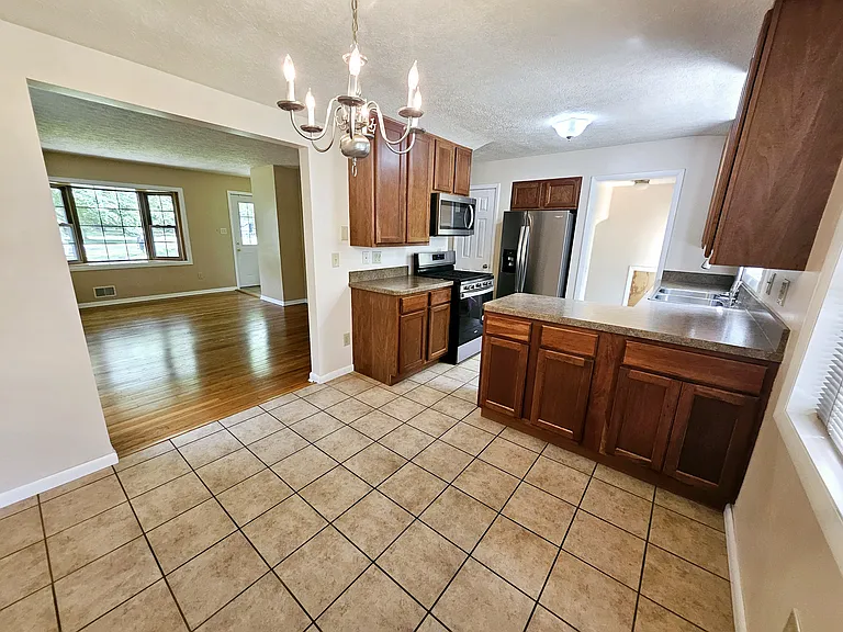 8376 Priem Rd — Photo 10