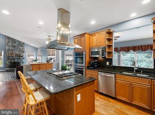 434 Spring Hollow Dr, Middletown, DE 19709