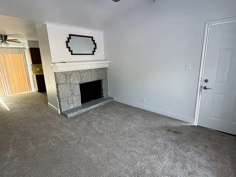 4336 E 67th St #689 — Photo 2