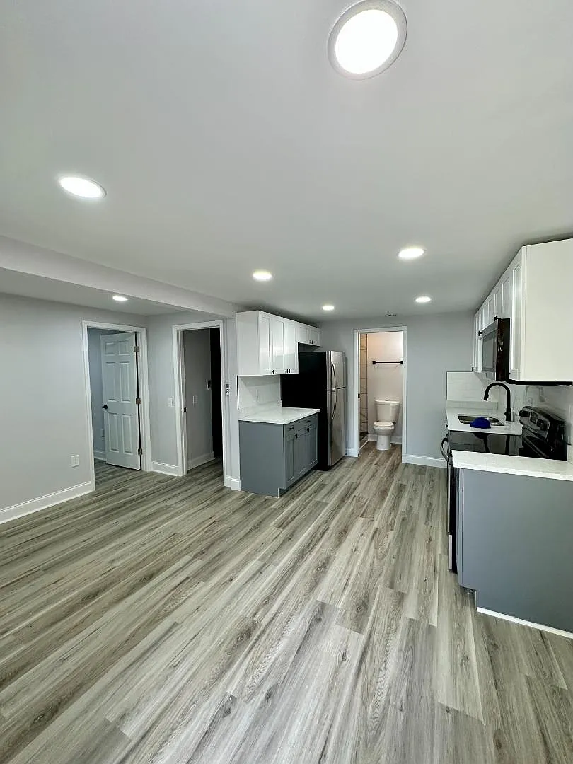 1021 East Cayuga Street - Unit C — Photo 1