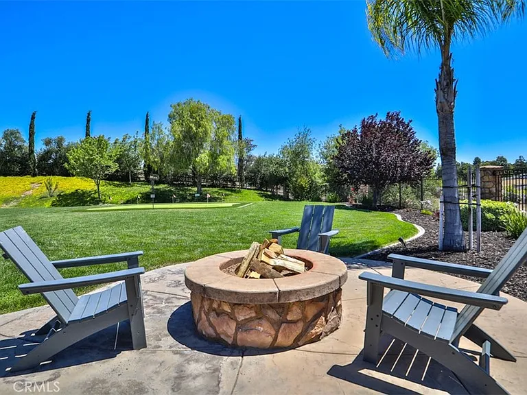 39520 Colleen Way — Photo 40